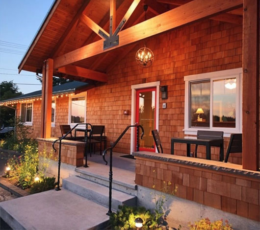 Tour de Whidbey Freeland Harbor Inn